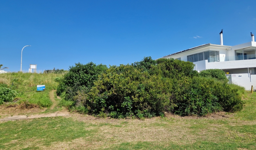 0 Bedroom Property for Sale in Wavecrest Eastern Cape